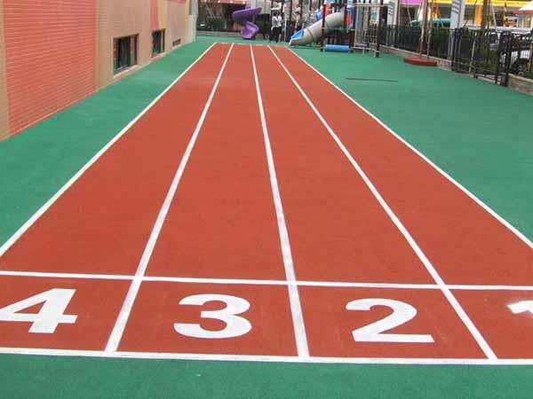 南京塑膠跑道施工與生產工藝全流程解析